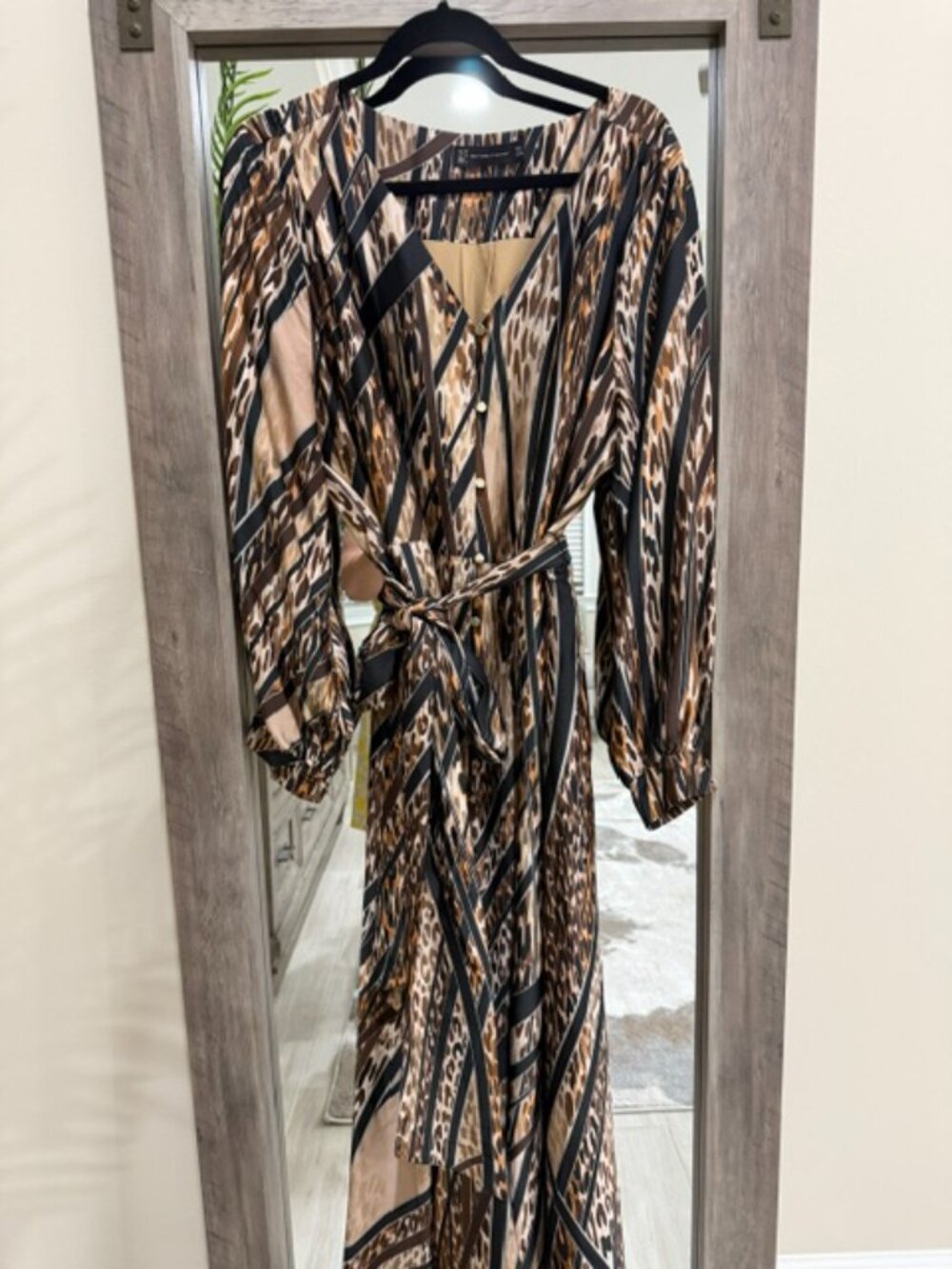 New York & Company Leopard Print Faux Wrap w/ POCKETS XXL | EUC - Picture 4 of 15
